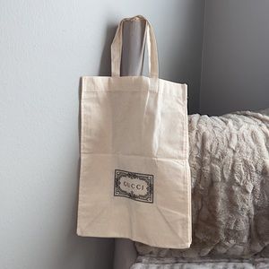Gucci Tote Dust Cover Bag $150